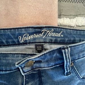 Universal thread jeans size 16